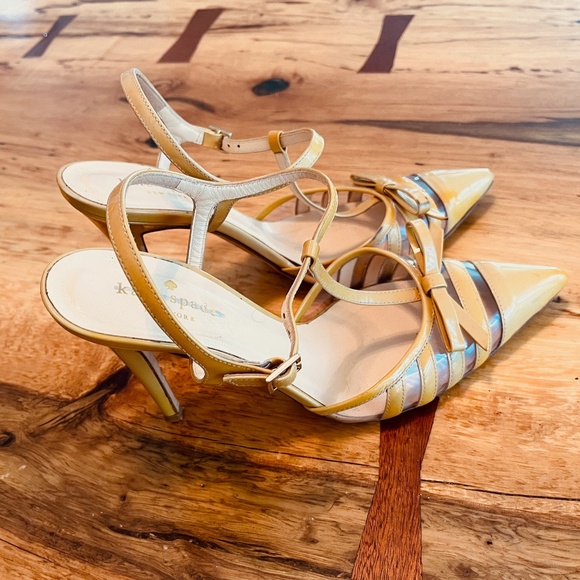 KATE SPADE NY ITALY 7.5B VERO CUOIO Yellow Patent Strappy Heels PUMPS - Picture 11 of 11